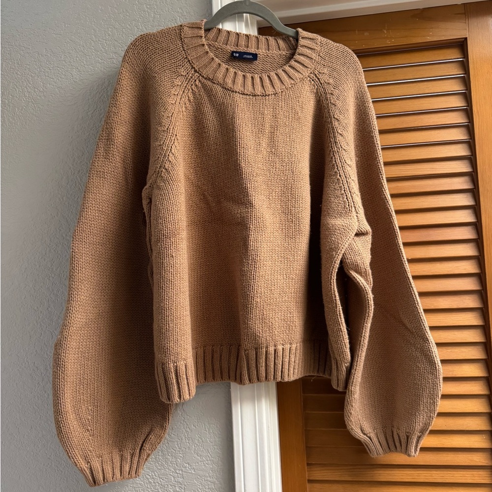 GAP Tan Ribbed Knit Sweater